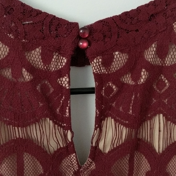 love, Fire Choker Neck Sleeveless Top - Picture 3 of 8